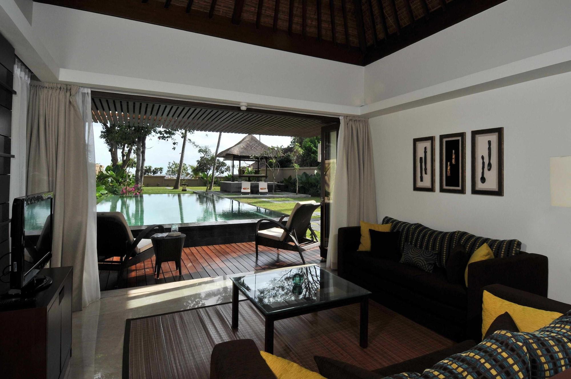 Prama Sanur Beach Bali Екстер'єр фото A pool villa at the resort